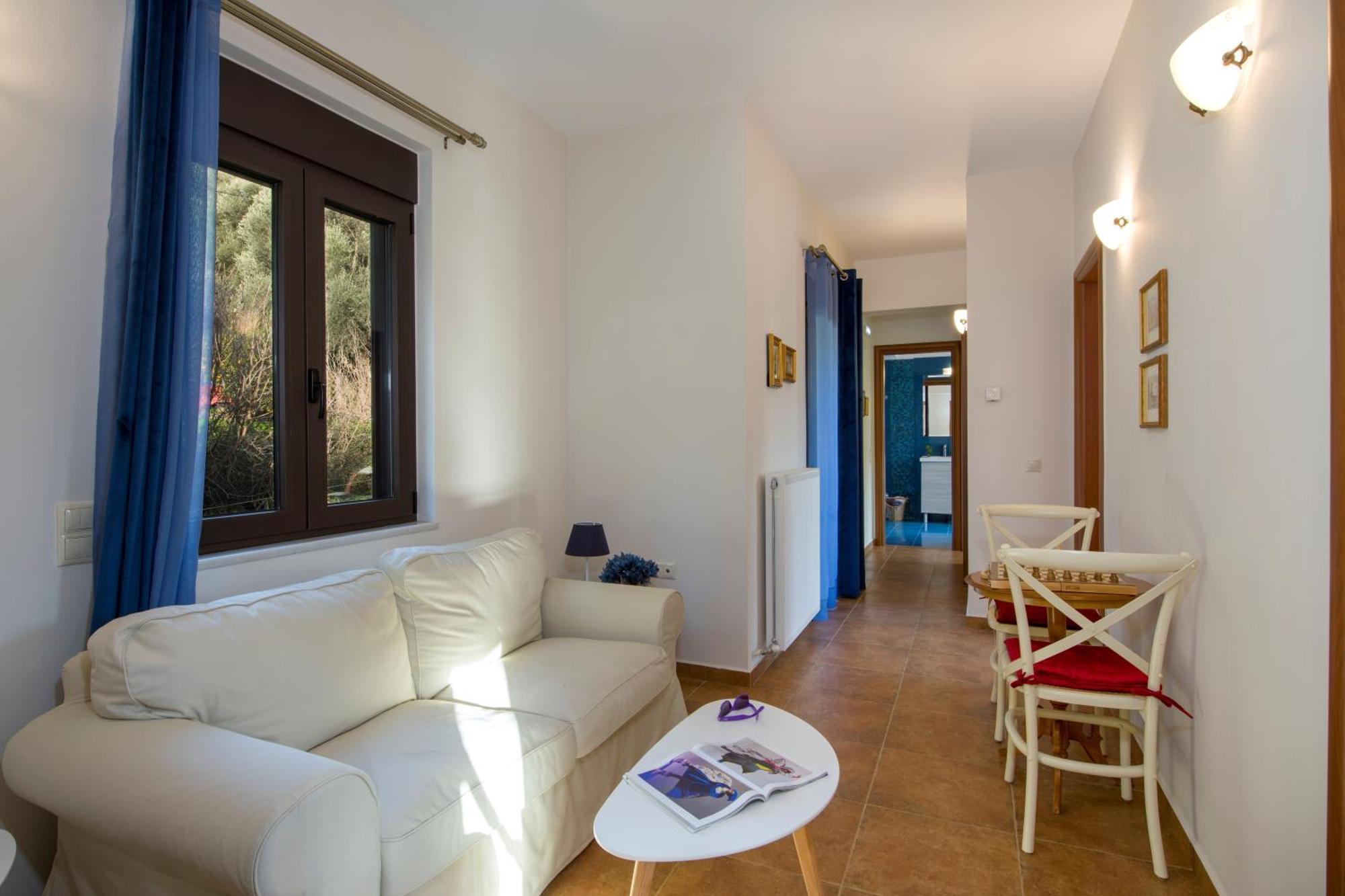 Serenity River Villa Palaiochora Bagian luar foto